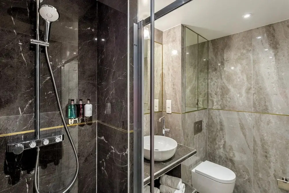 Merveil Luxury Suite - Martin VII