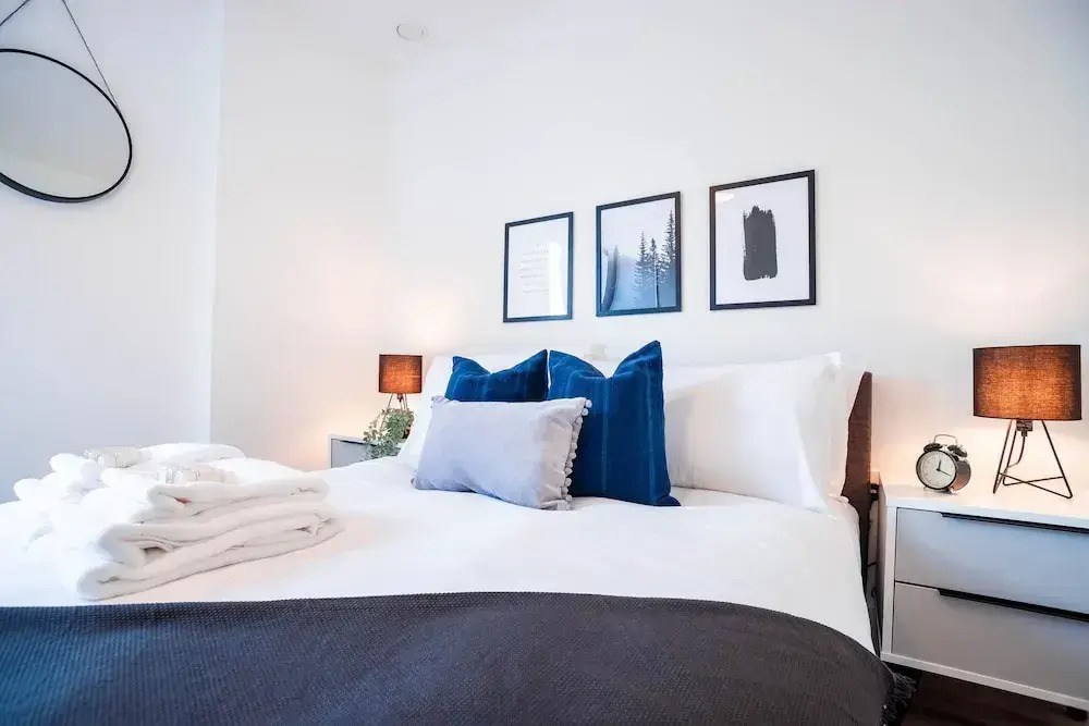 The Interchange Apartment by Opulent