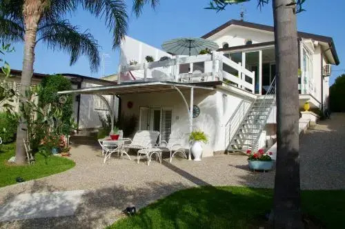 Villa Volli Three Rooms