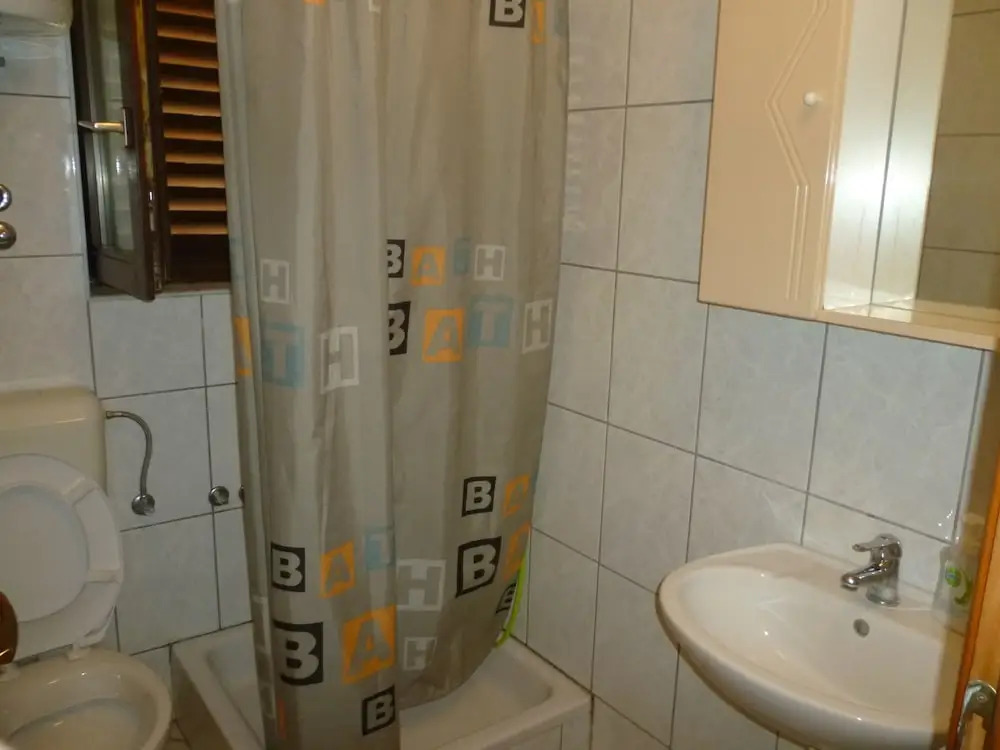 Apartments Bili