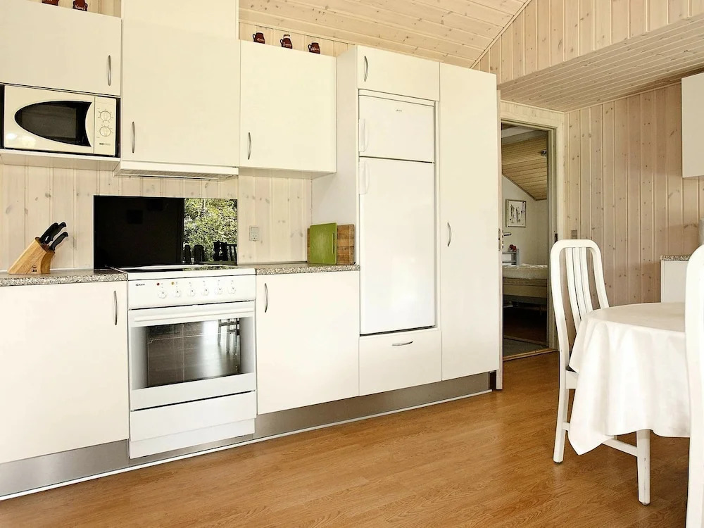 Luxurious Holiday Home in Hadsund With Jacuzzi