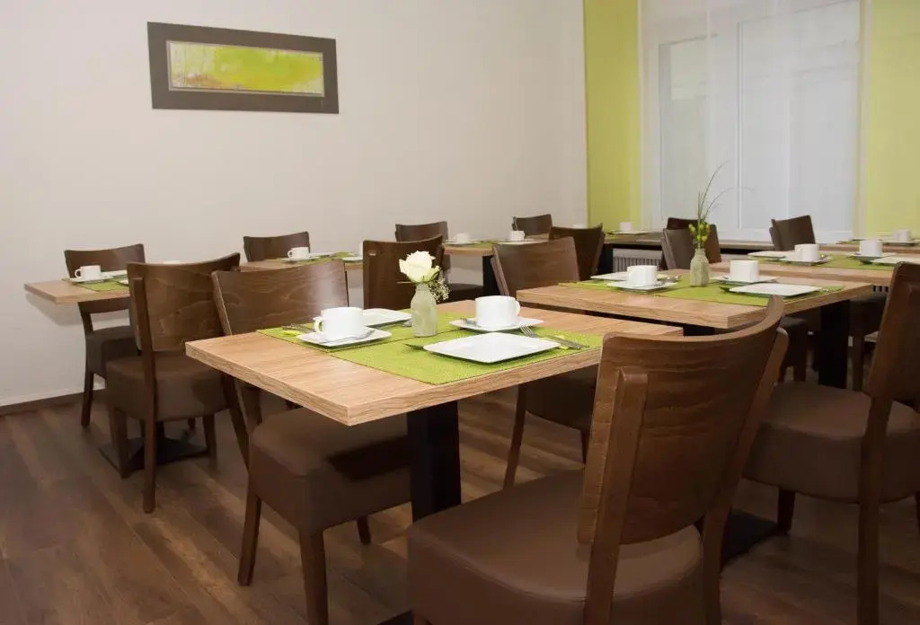 B&B Outlet Hotel
