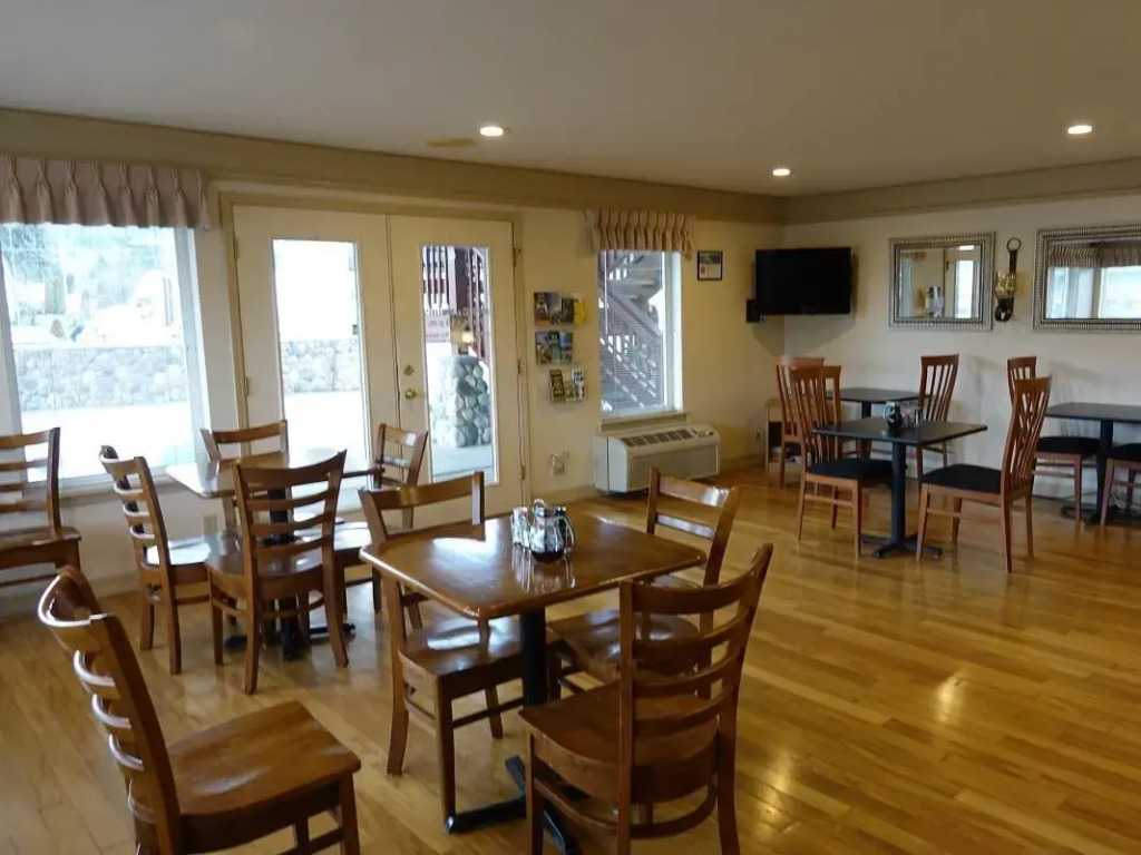 Mill Village Motel