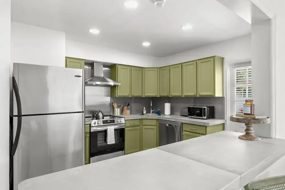 3401 W San Juan St Tampa FL 33629 USA