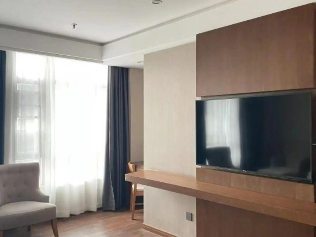 Yueting Hotel (Nanhai Avenue)
