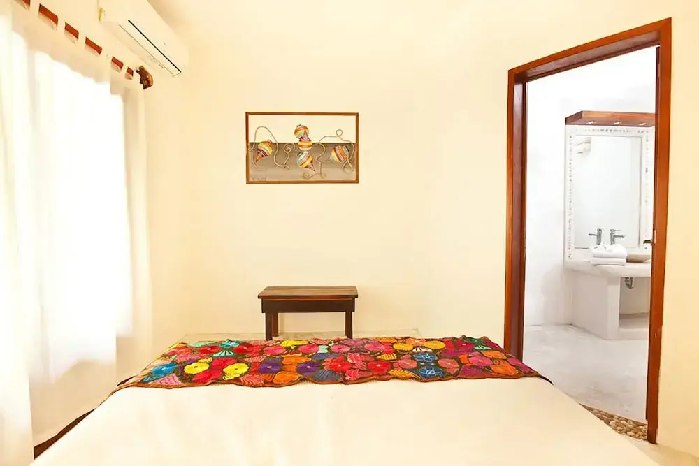 Casa Iguana Holbox - Beachfront Hotel