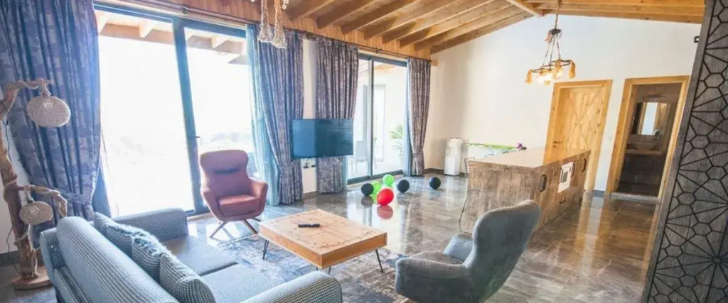 Villa Achyle