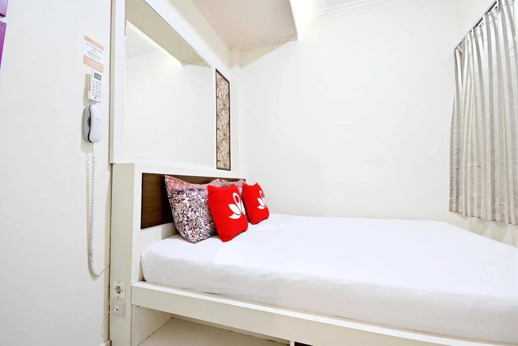 ZEN Rooms Cideng Barat