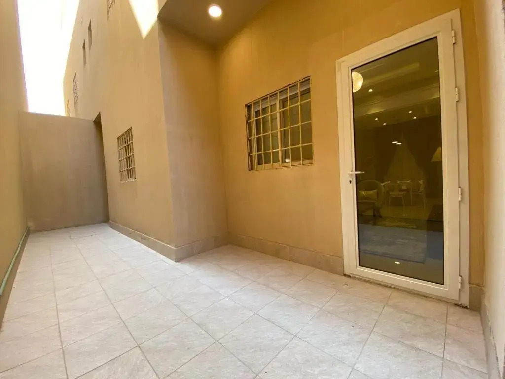 F residence, Beauty & Luxury