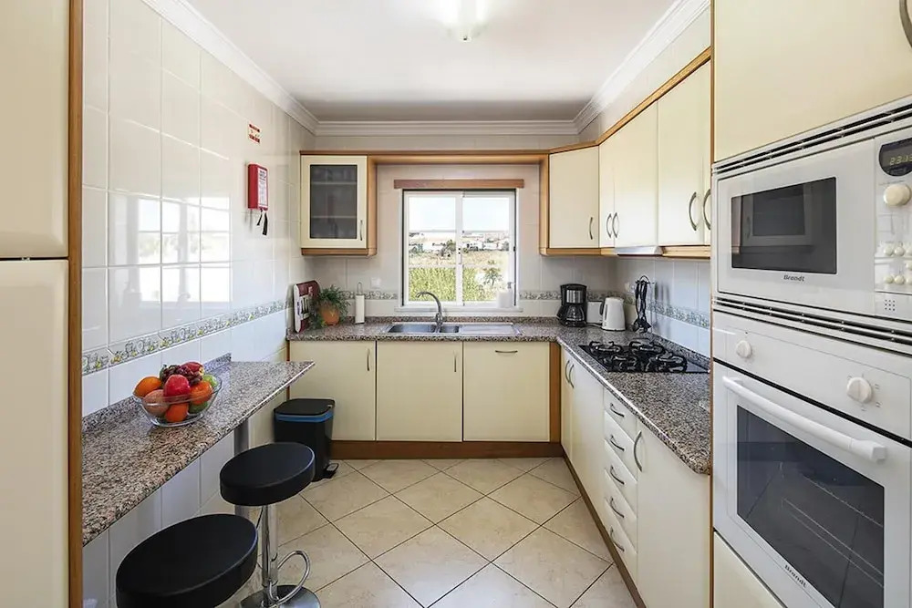 Beautiful 2-bed Apartment in Albufeira