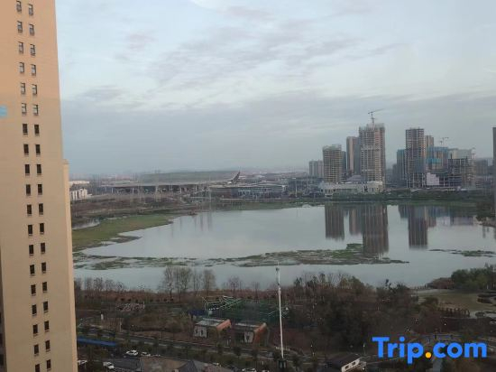 Ni Hao Hotel (Wuhan Railway Station Yangchunhu Road)