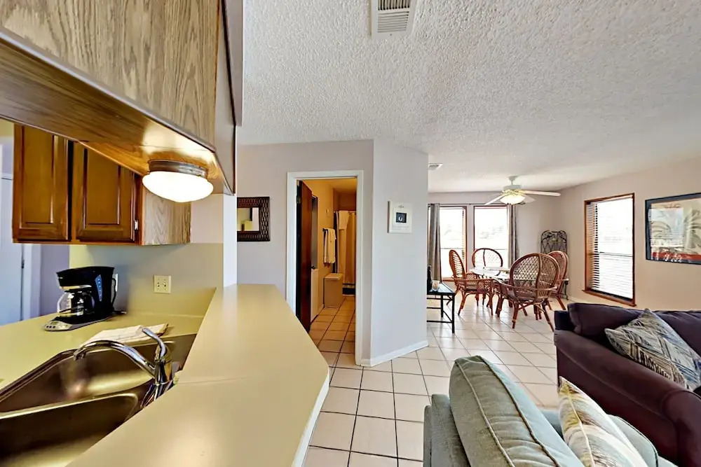 Fortuna Bay 1 - One Bedroom Condo