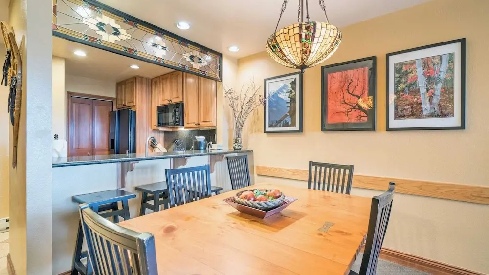 Etta Place Too 103 by Avantstay Close to Town & The Slopes! In Complex w/ Communal Pool & Hot Tub