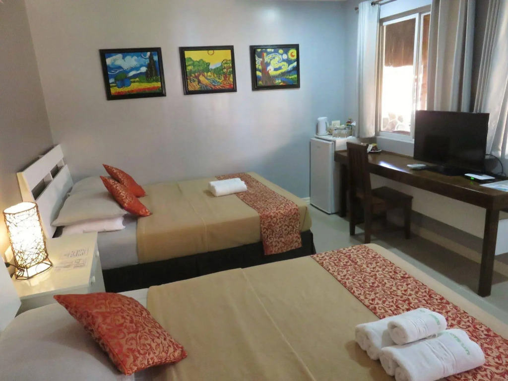 Kavs Beach Resort