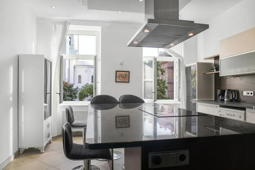 Spacious 7BR Apartment Hauptbahnhof