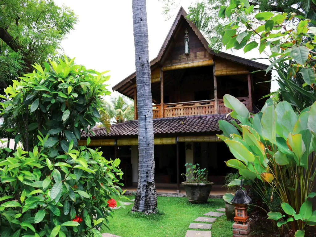 2bedroom Beachfront at Lovina Beachhouse Villas