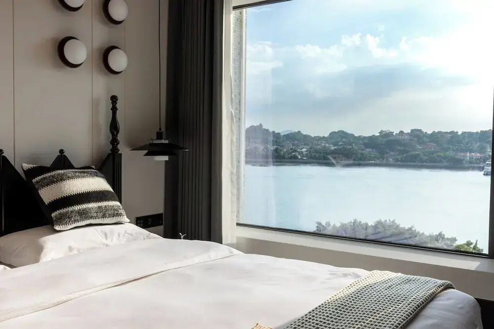 NiaoDao Seaview Hotel
