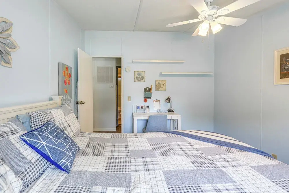 Riverfront Granbury Home w/ Patios & Boat Dock!