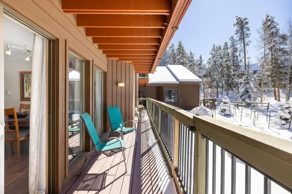 1076 Wild Irishman 2 Bedroom Condo by RedAwning