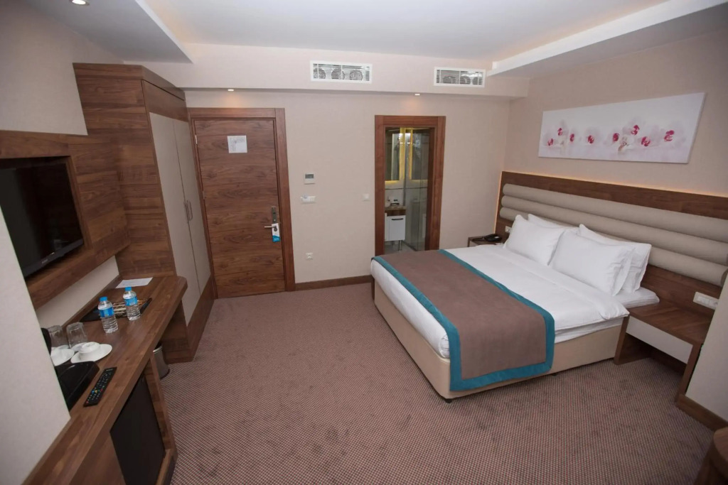 Guler Park Hotel