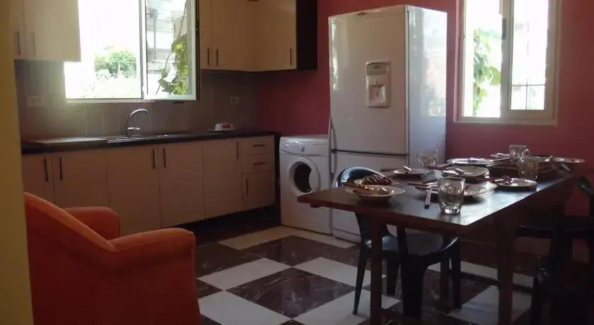 Dolphin Hostel