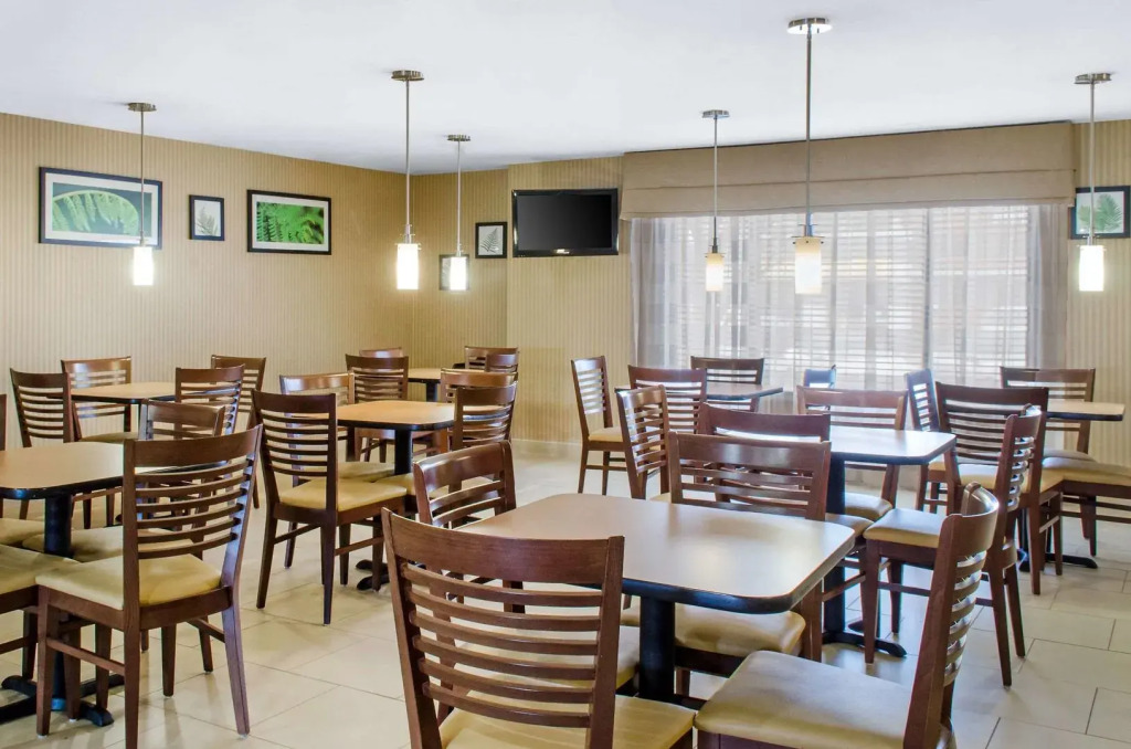Spark by Hilton Montgomery EastChase