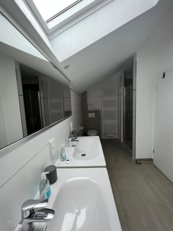 WoogeElisa - Ehrwürdige Dorfvilla in Strandnähe