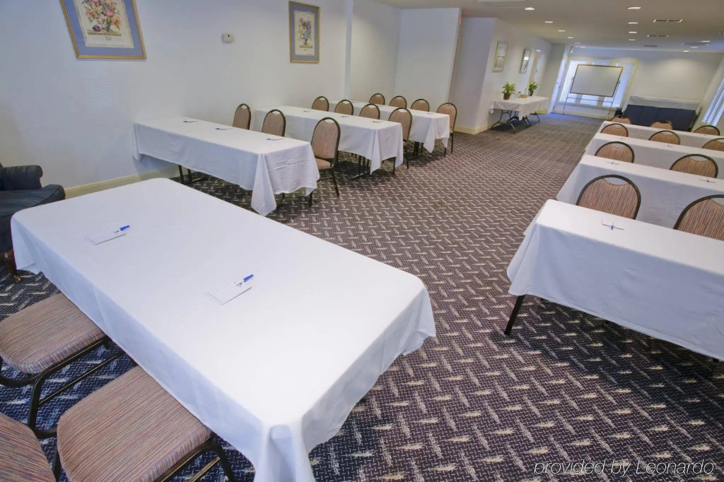 Americas Best Value Inn Austin