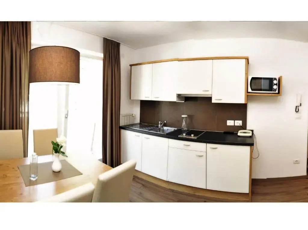 Apparthotel Central