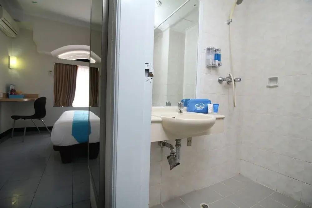 雅加达艾里塔曼塞里曼加彼赛尔德拉潘7号酒店(Airy Taman Sari Mangga Besar Delapan 7 Jakarta)