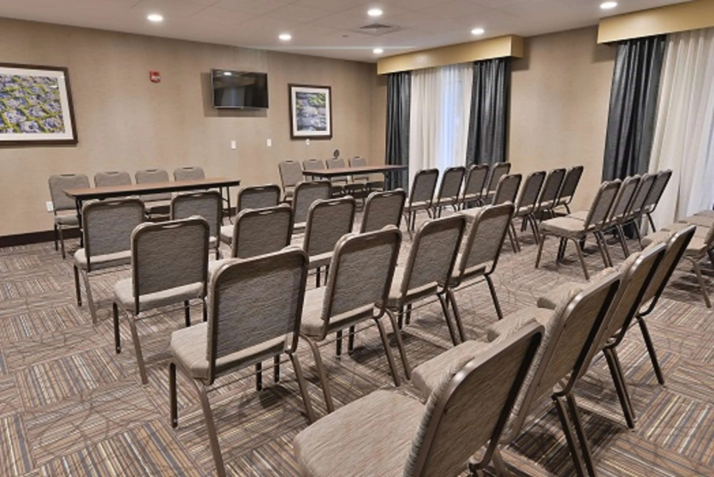 Hampton Inn & Suites Chippewa Falls