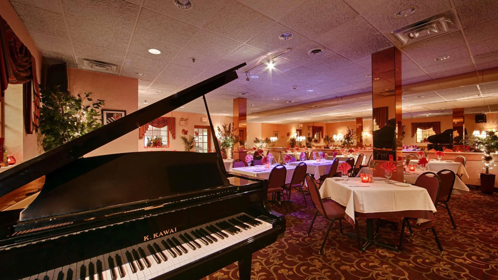 Best Western PLUS Morristown Inn-Florham Park