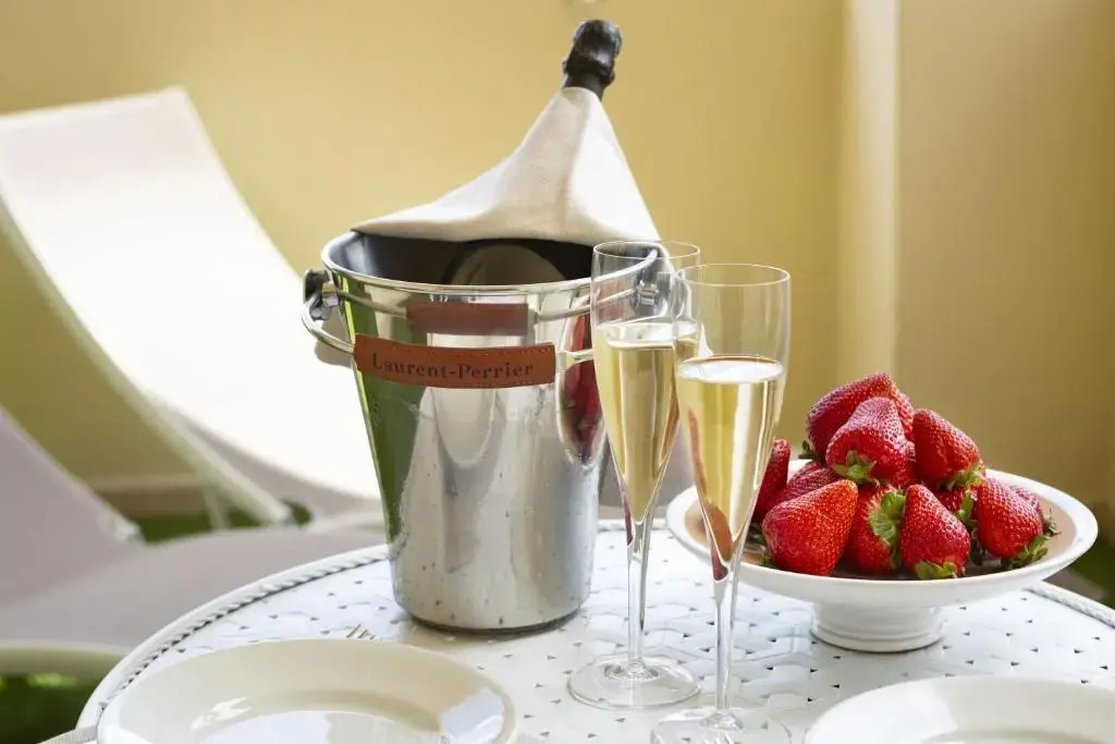 Central luxury rooms