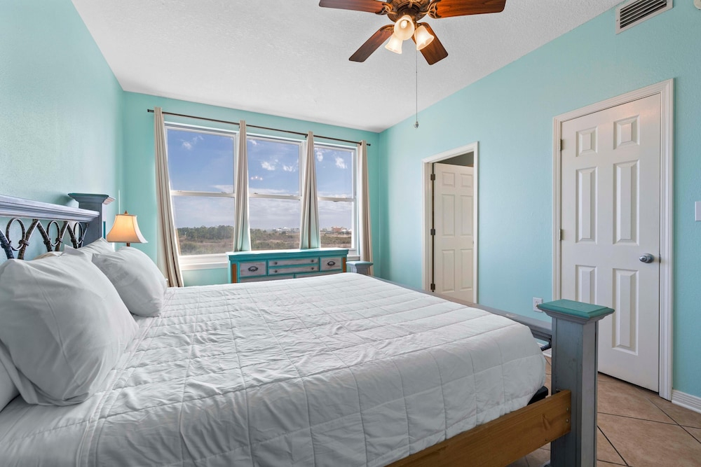 Navy Cove Harbor 1209