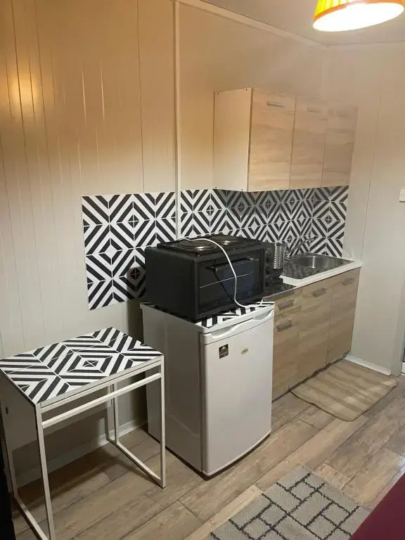Cozy Studio In Town Center