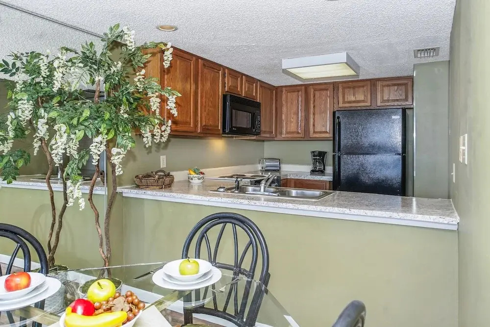 One Seagrove Place 0206