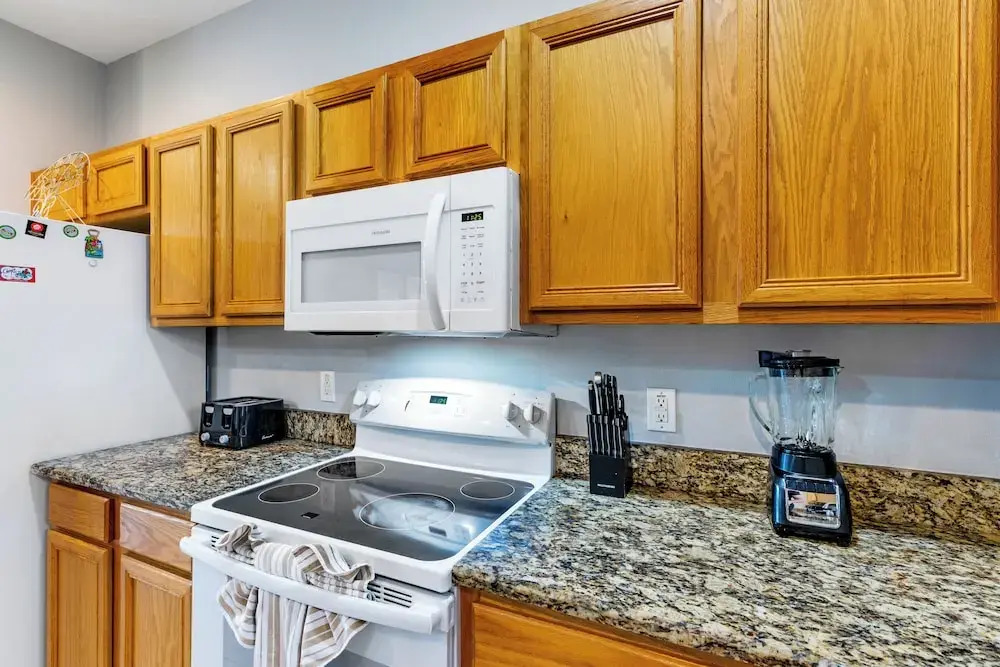 Relax & Unwind – Stunning Home W/ Private Pool!