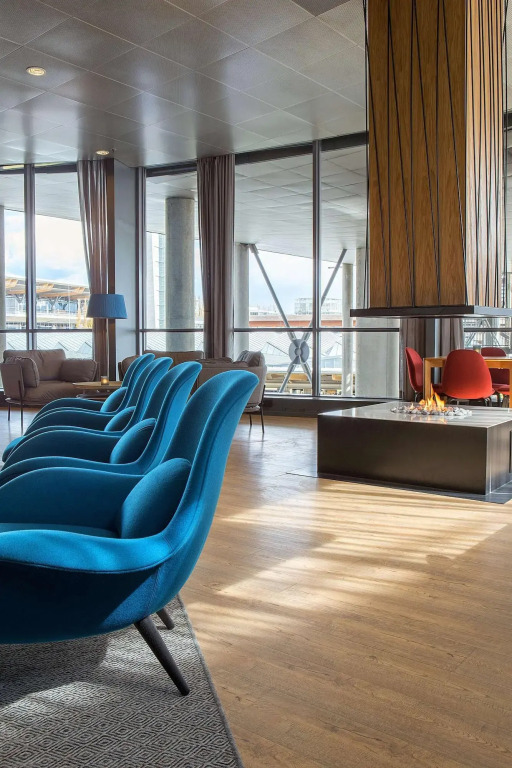 Отель Radisson Blu Airport