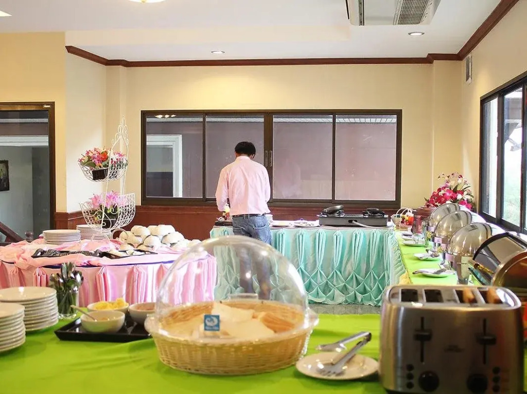 CY Hotel & Residence
