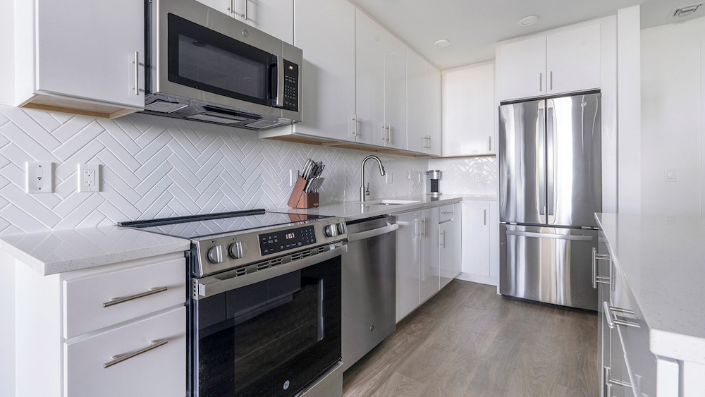 Landing Furnished Apartments - Naples, FL