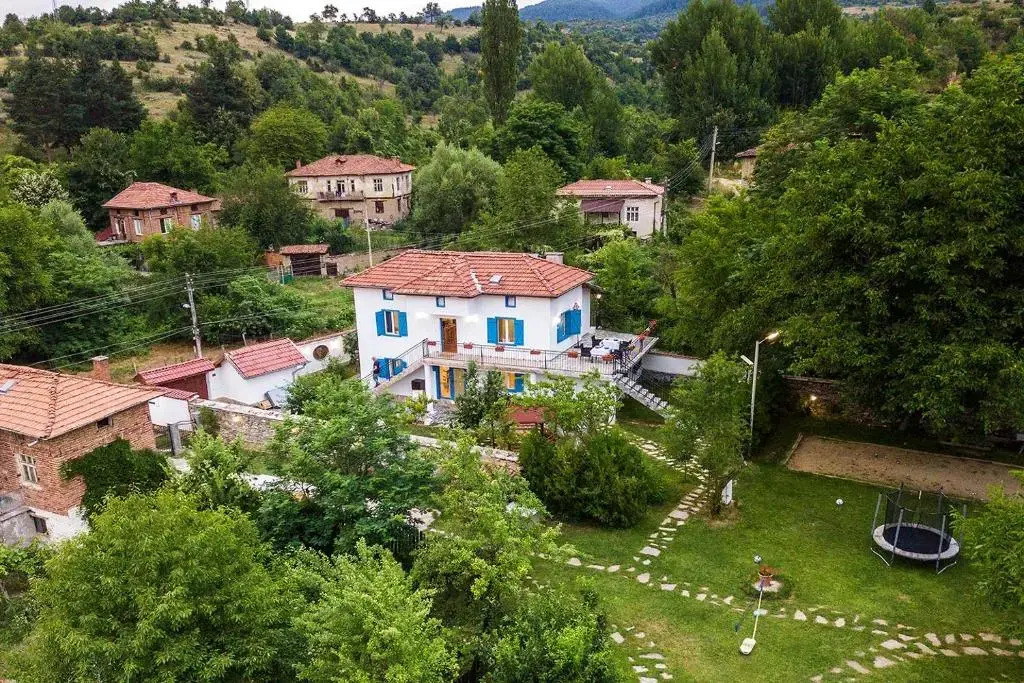Garmen Hills Guest Houses