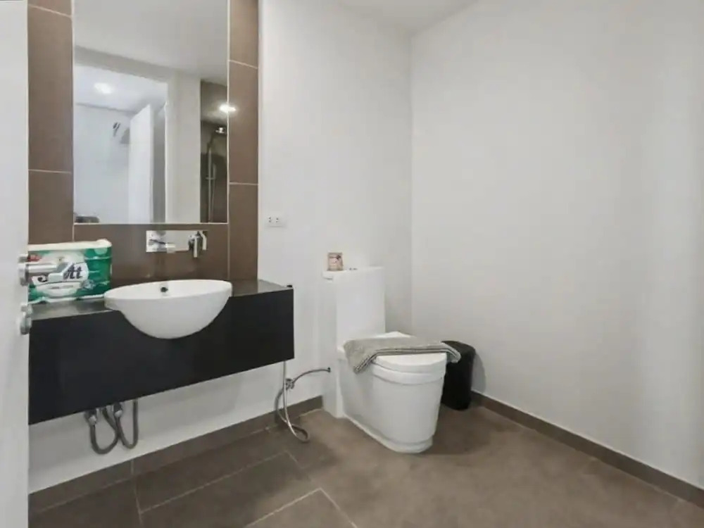 Luxury Large One Bedroom Seaview Serviced Apartment at Wongamat, Pattaya