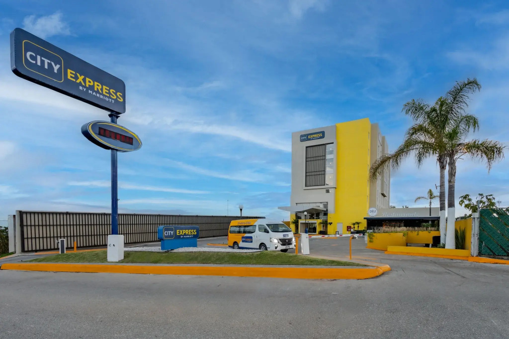 City Express by Marriott Guadalajara Aeropuerto
