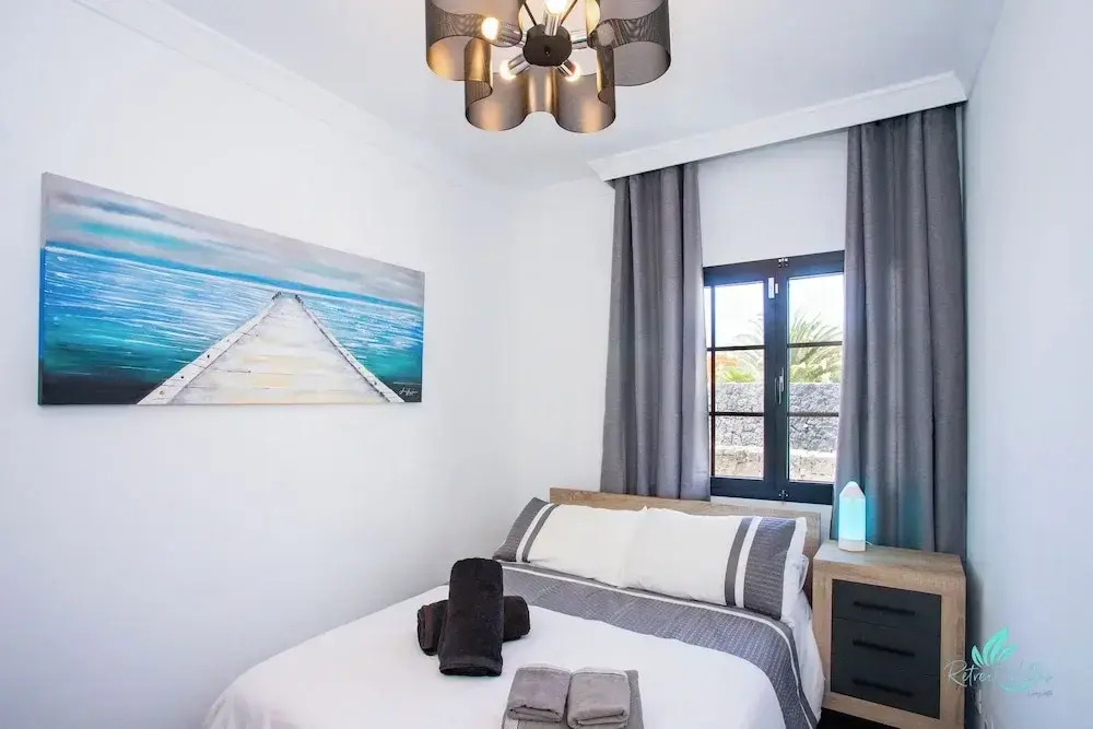 Gorgeous Newly Renovated 4-bedroom Villa!