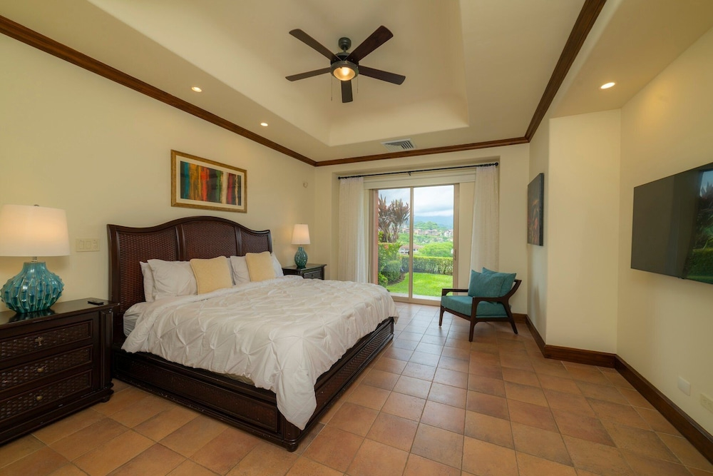 Montebello 2E 3 bdr Ocean View in Los Suenos