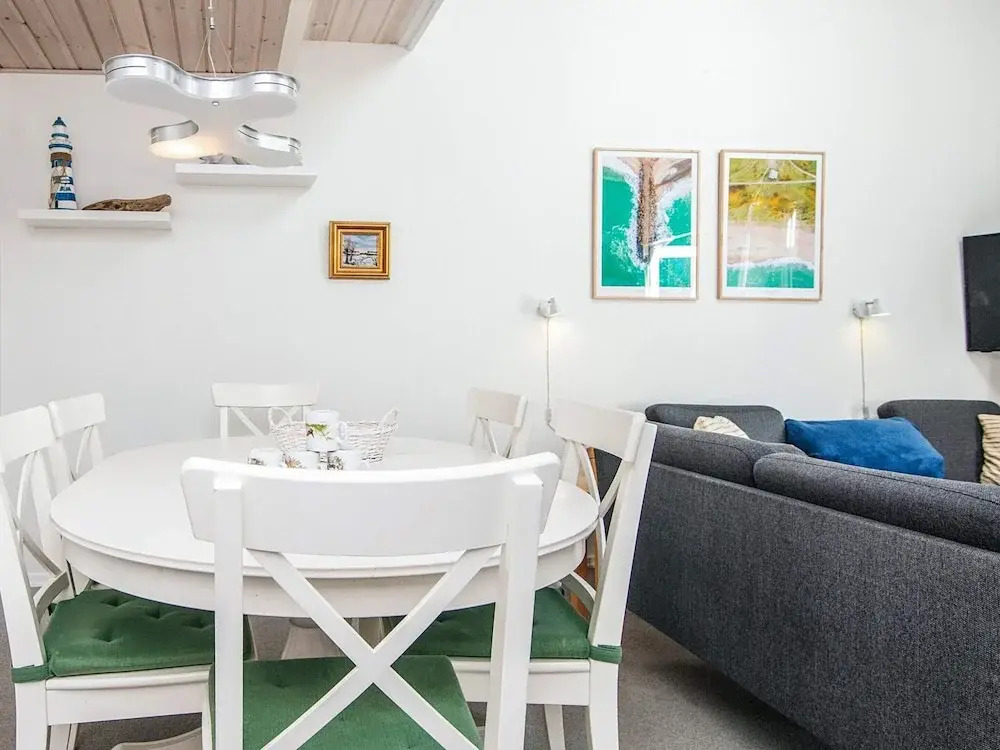 6 person holiday home in Vestervig-By Traum