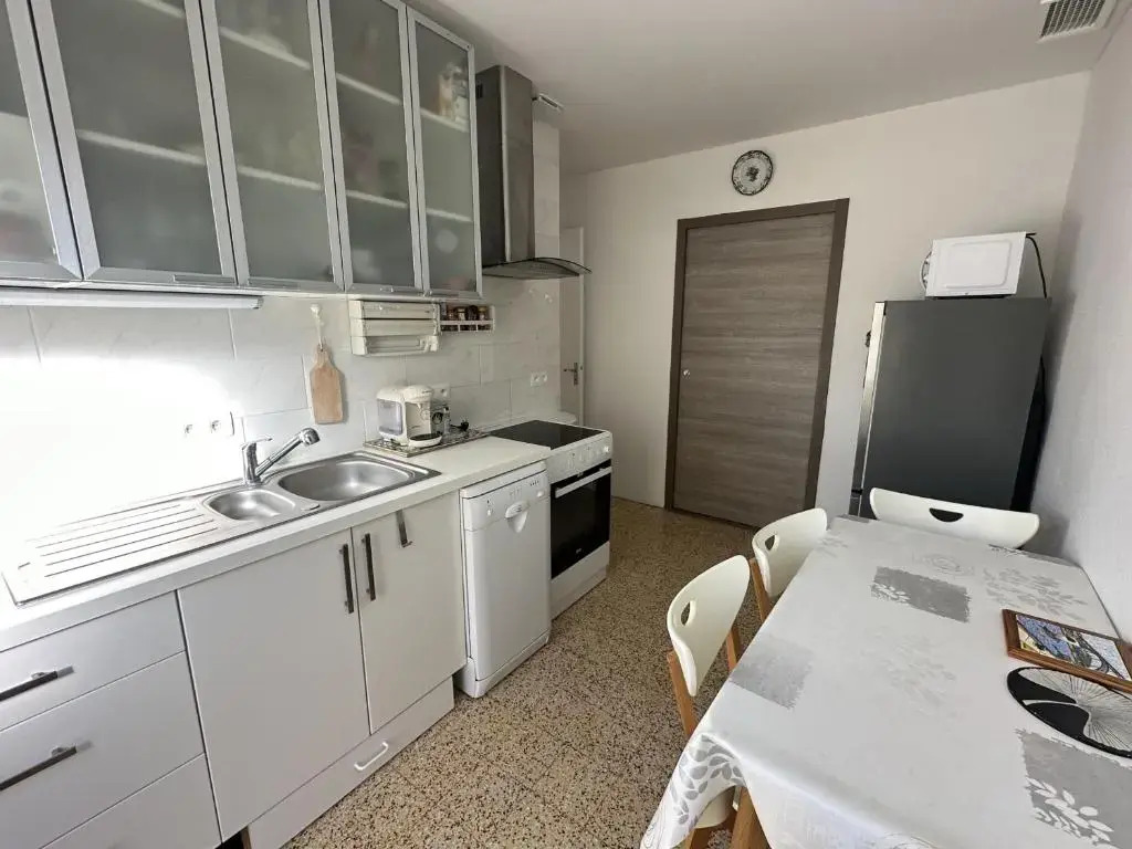 Maison 4 personnes avec terrasse près des quais à Port-Vendres - FR-1-309-203