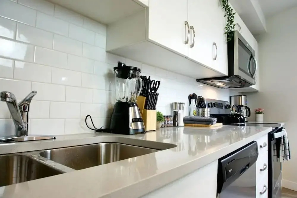 Gorgeous Modern 2BD Condo Heart of Wpg Location