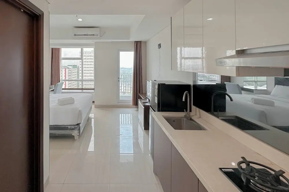Tidy and Strategic Location Studio Grand Sungkono Lagoon Apartment