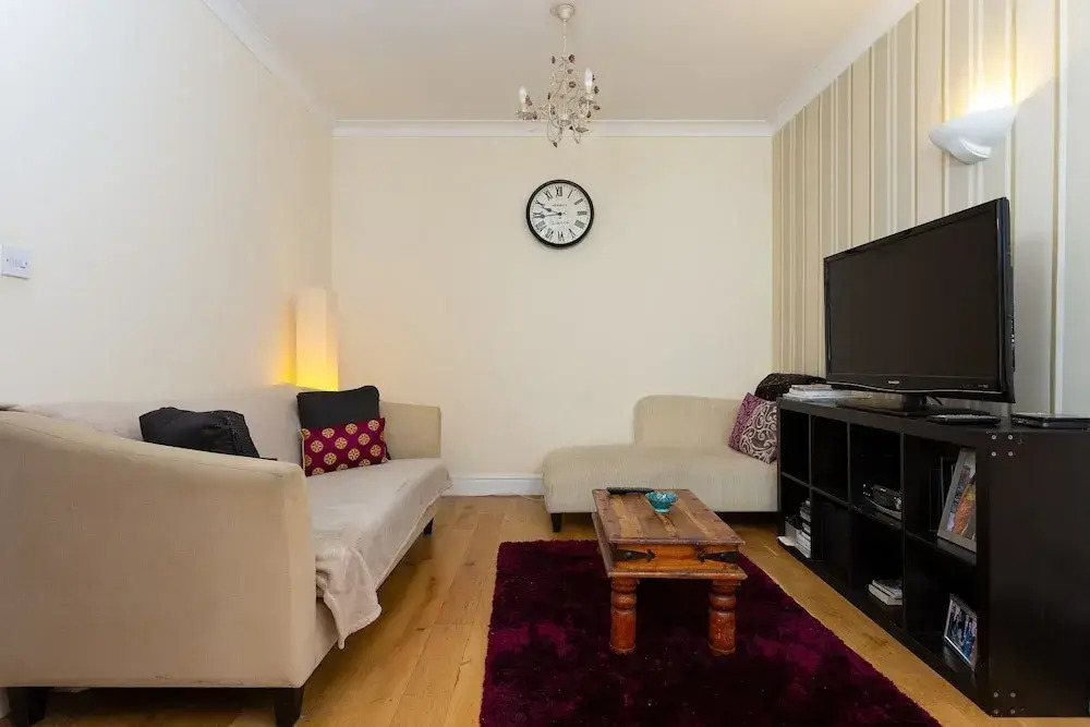 Flat Near Liverpool Street With 2 Bedrooms